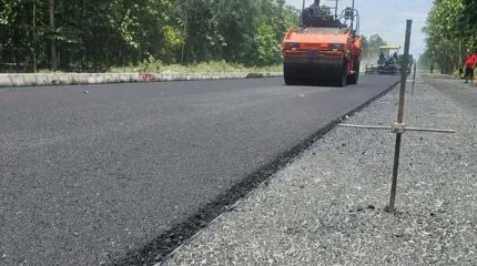 काँकडभिट्टा–लौकही सडक विस्तारले गति लियो