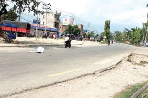 सुनसरीको पूर्व-पश्चिम राजमार्गमा अनिश्चितकालीन कर्फ्यू