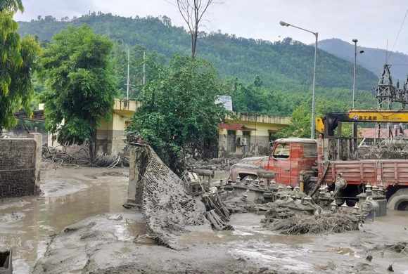 भोटेकोशी बाढी: मृत्यु हुनेको संख्या १६२ पुग्यो