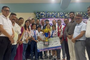 एभरेष्ट स्कुललाई लगातार दोस्रो पटक अंग्रेजी हिज्जे प्रतियोगिताको उपाधि