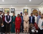 अजित मिजारका परिवारसँग मन्त्री सिता बादीको छलफल