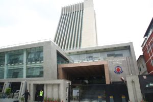 भोटेकोशी बाढी : उद्धारका लागि आयल निगमद्वारा ४० हजार लिटरभन्दा बढी हवाई इन्धन र ग्यास सहयोग