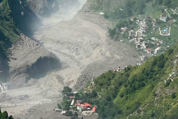 रसुवागढी जलविद्युत् केन्द्रमा फसेका ४ कर्मचारीको सकुशल उद्धार