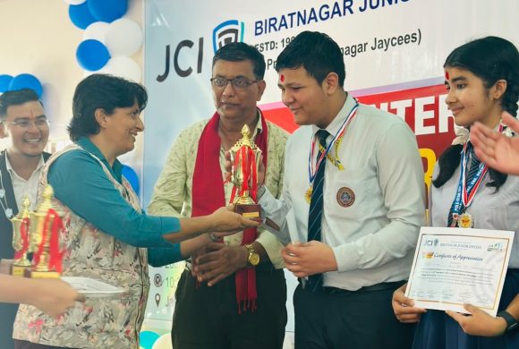 अन्तरविद्यालय वक्तृत्वकला प्रतियोगितामा एभरेस्ट प्रथम