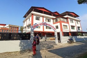 मनास्लु र लार्केपास पदयात्रा तत्काल नगर्न गोरखा प्रशासनको आग्रह