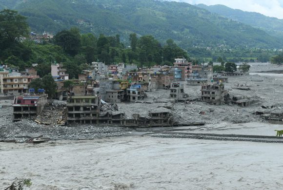 भोटेकोशी बाढीबाट नुवाकोटमा मात्र २६०८ जना सम्पर्कविहिन