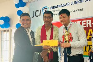 अन्तरविद्यालय वक्तृत्वकला प्रतियोगितामा एभरेस्ट स्कुल प्रथम
