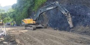 बाढीपहिरोका कारण देशका विभिन्न राजमार्ग अवरुद्ध, कृष्णभीर सञ्चालनमा