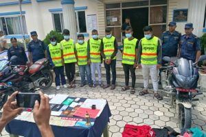 वृद्धवृद्धाको हातखुट्टा बाँधेर चोरी गर्ने ५ जनाको गिरोह पक्राउ