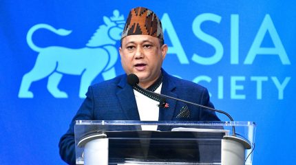 महामारी रोकथाम तथा तयारीका लागि विश्वव्यापी सहयोग घट्नु चिन्ताजनक- परराष्ट्रमन्त्री खनाल