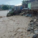 बुटवलमा तिनाउ नदीको बाढीले दुई घर बगायो, तीन घरमा क्षति