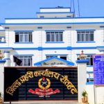 गौर भन्सारमा चेकजाँच गर्दा २ लाख ५४ हजार नगदसहित दुई जना पक्राउ