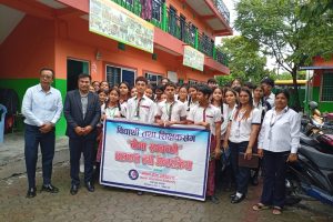 जेम्स इन्टरनेशनलका विद्यार्थीलाई बीमासम्बन्धी अभिमुखीकरण