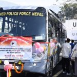 दसैँमा प्रहरीको निःशुल्क बस सेवाबाट ३ हजार ५८५ यात्रु लाभान्वित