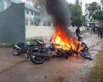 बारामा स्थानीय र प्रहरीबीच झडप, एक जनालाई गोली लागेको दाबी
