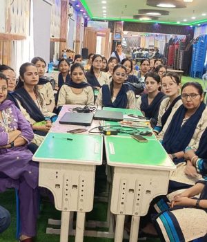 सिद्धार्थ सेकेण्डरी स्कुलका १२० शिक्षकलाई एआई तालिम