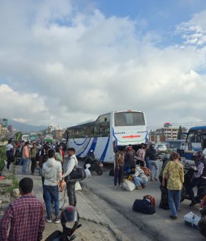 घटस्थापनापछि उपत्यकाबाट तीन लाख ४८ हजार यात्रु बाहिरिए