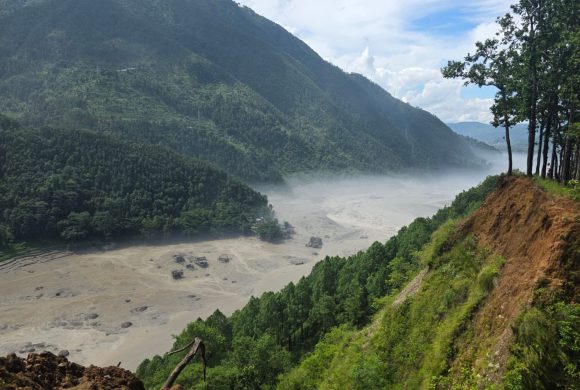 भोटेकोशी बाढीका शव बोक्ने एम्बुलेन्स चालक सम्मानित