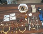 सांसदको डेराबाट ८ तोला सुन र लाखौं मूल्यका सामान चोरी गर्ने चार जना पक्राउ