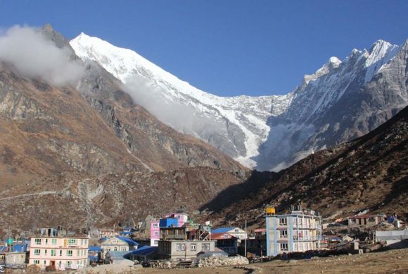 लाङटाङमा बढ्दै छन् पर्यटक, व्यवसायी उत्साहित