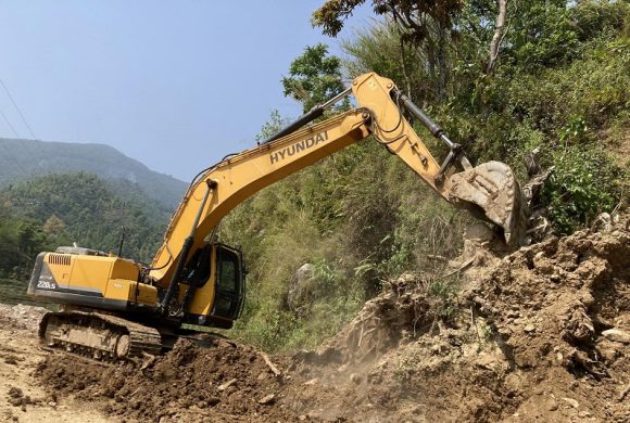 बेनी–दरबाङको फापरखेत पहिरोको वैकल्पिक सडक सञ्चालन