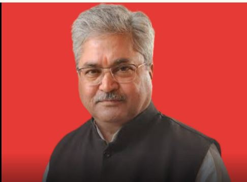 विवादबीच सिक्किमका नवनियुक्त राज्यपाल गौतमले लिए शपथ