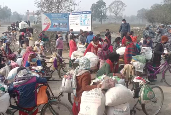 २५ लाख रुपैयाँ बराबरको अवैध सामान बरामद